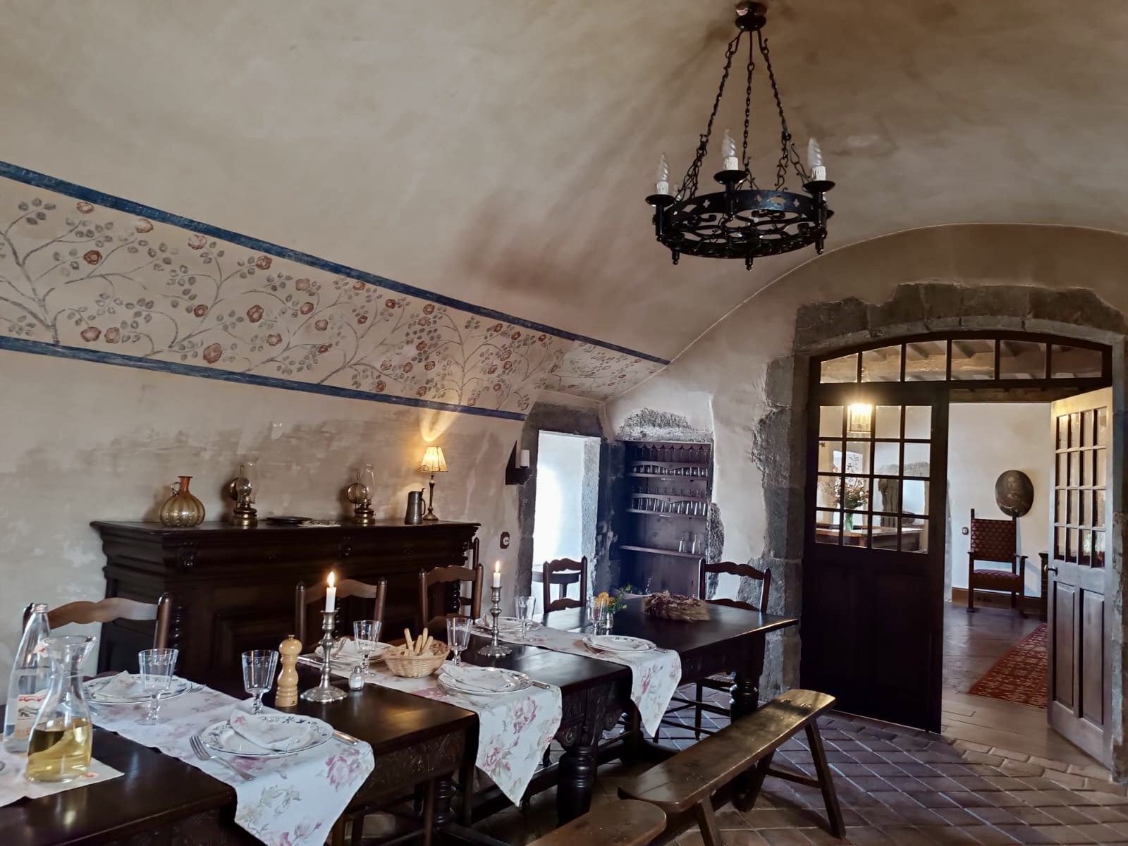The medieval vaulted dining room