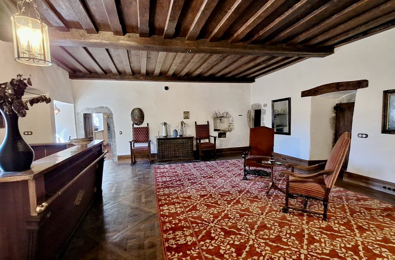 Salon du Sanglier — lobby bar-lounge