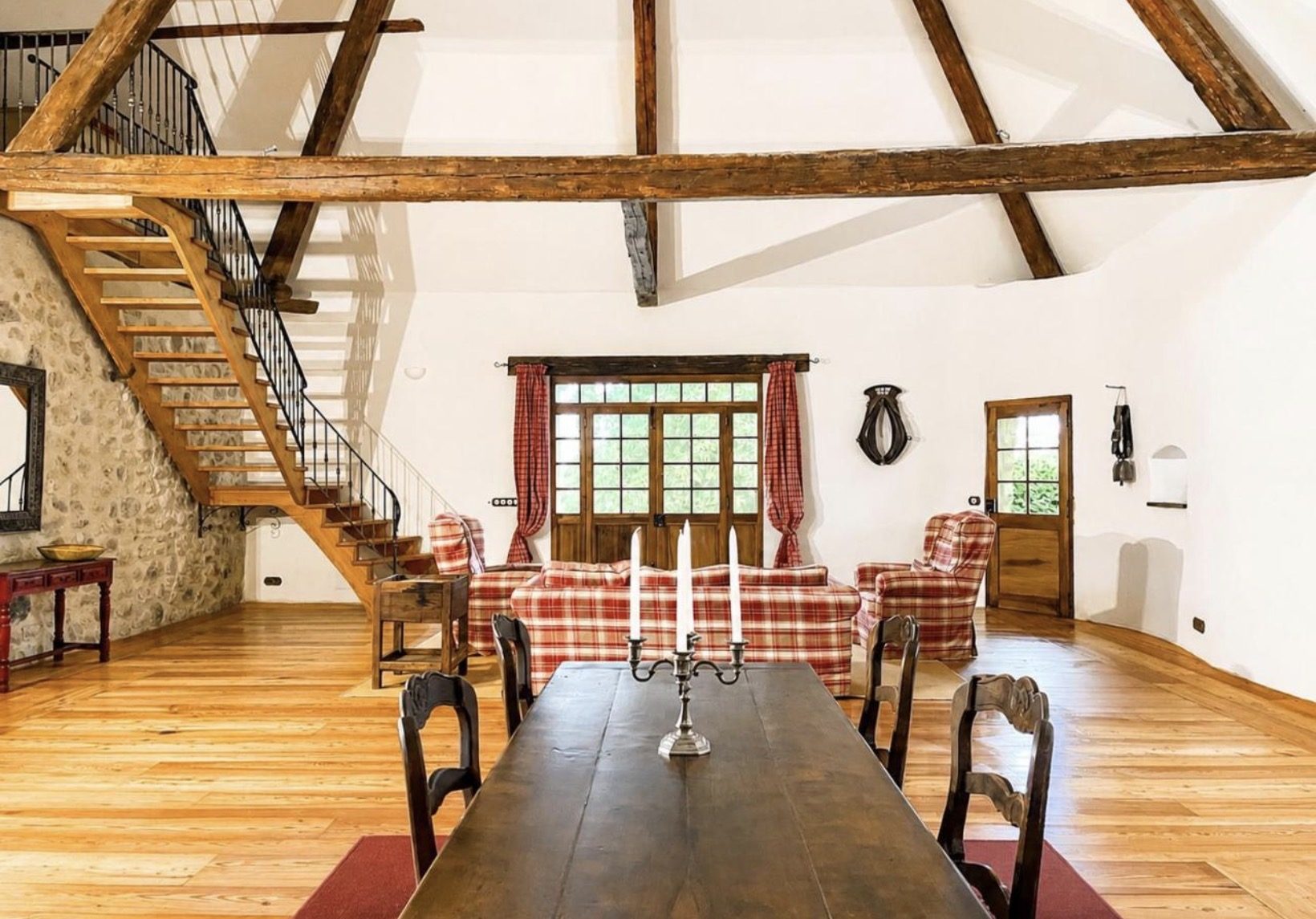 Ciel — living & mezzanine