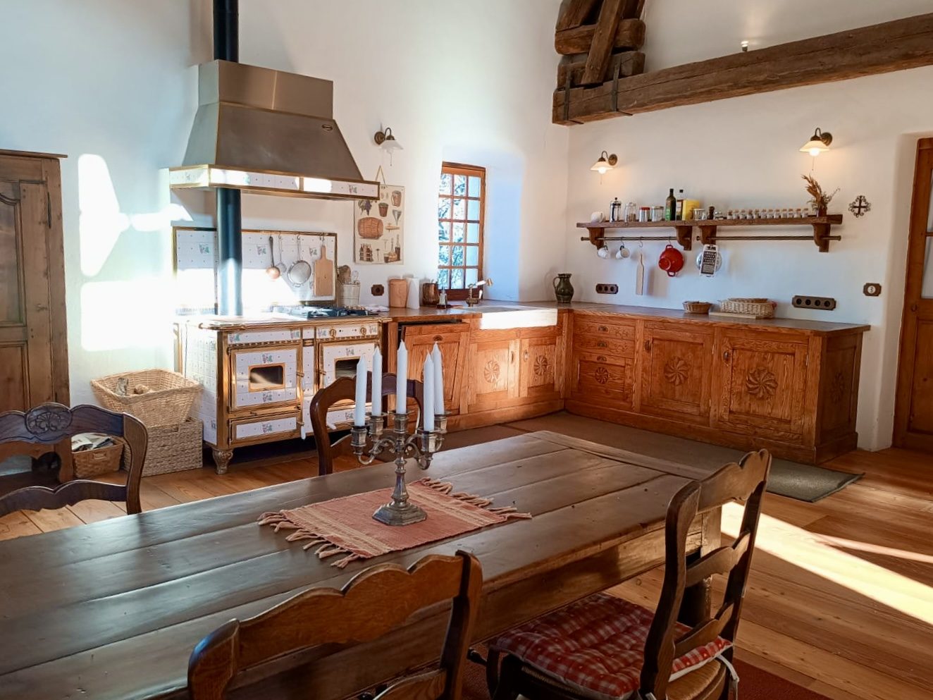 Ciel — kitchen & dining