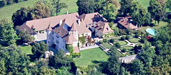 Château de Montmeilleur from the air